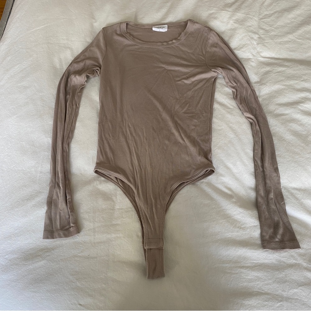 clyque bodysuit